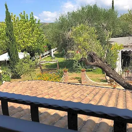 E Villamirella 2* سنتولا
